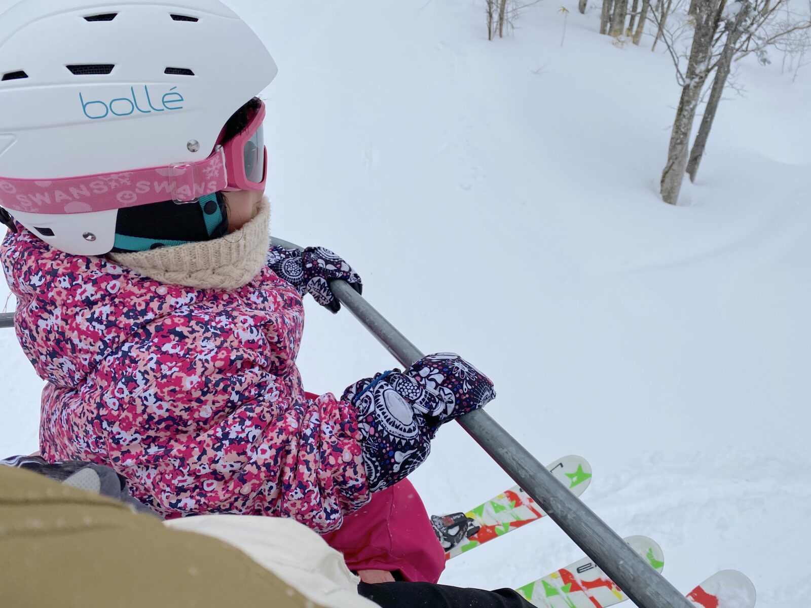 北海道在住主婦が厳選！子ども用スキーウェア＆セール情報コロンビア・バートン・モンベル安いタイプも