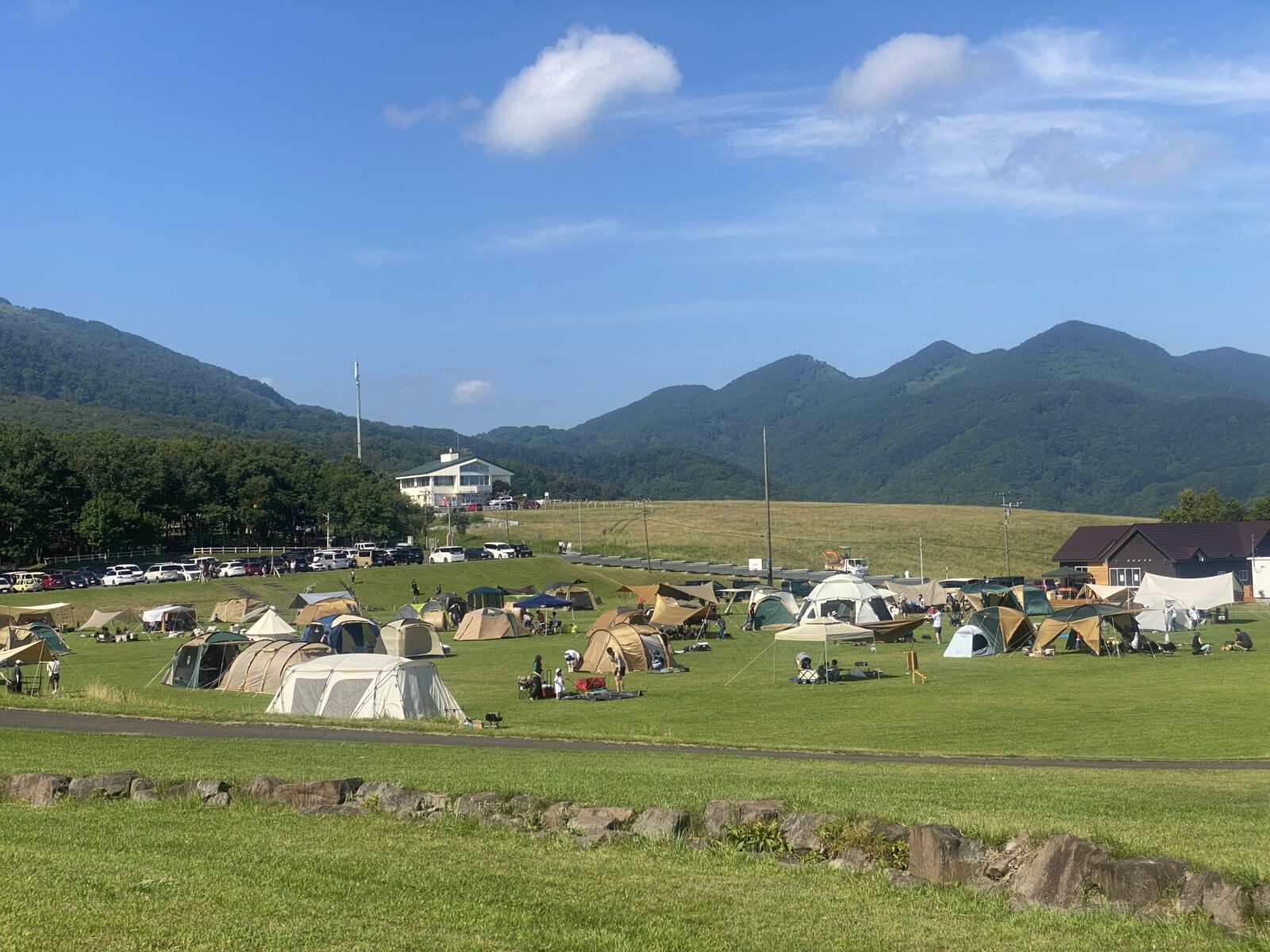 ASOBUBA室蘭　サイト　キャンプ　北海道　フリー